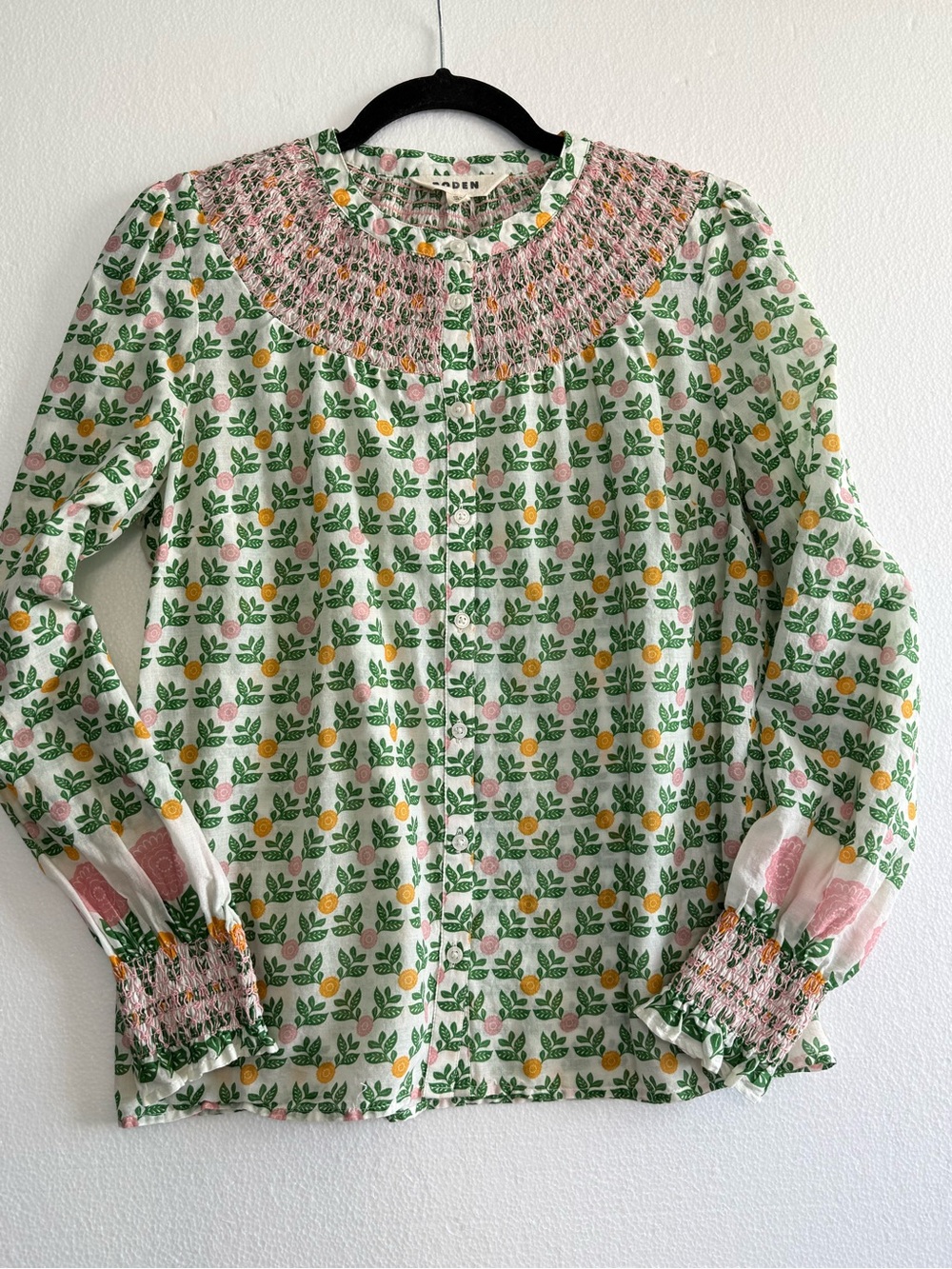 Boden Effie Smocked Split V-Neck Floral Top Long Sleeve Boho Green Pink Size 8 - Picture 4 of 14
